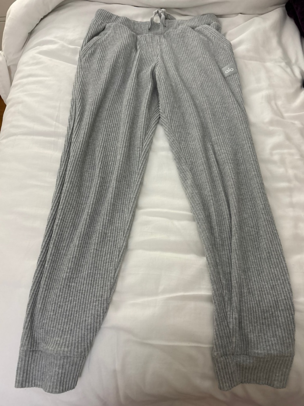 Alo Yoga Muse Sweatpants(READ DESCRIPTION!)(size unknown!)